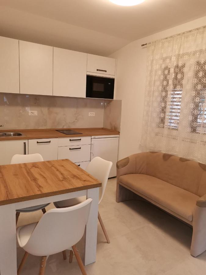Apartment Luka Makarska Eksteriør bilde