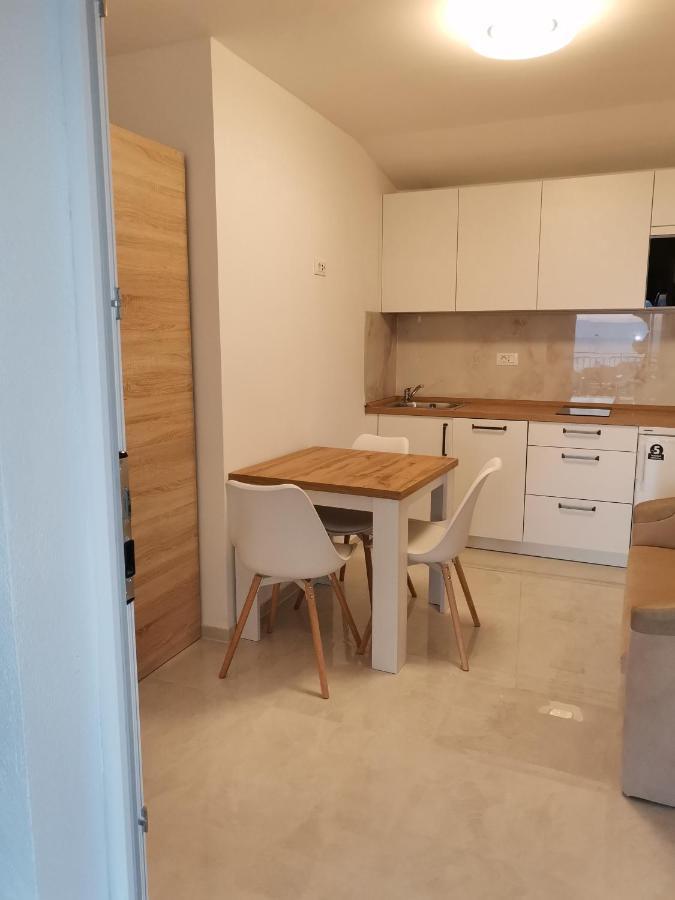 Apartment Luka Makarska Eksteriør bilde